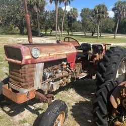Old Tractor 