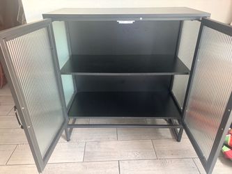 Small storage shelve