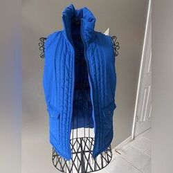 New For Cynthia Womens Sleeveless Puffer Jacket NWT Blue Sz:M Pockets Mock Neck Zip Medium 