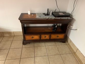 Tv stand