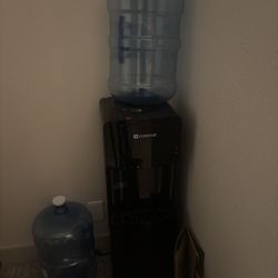 Water Dispenser