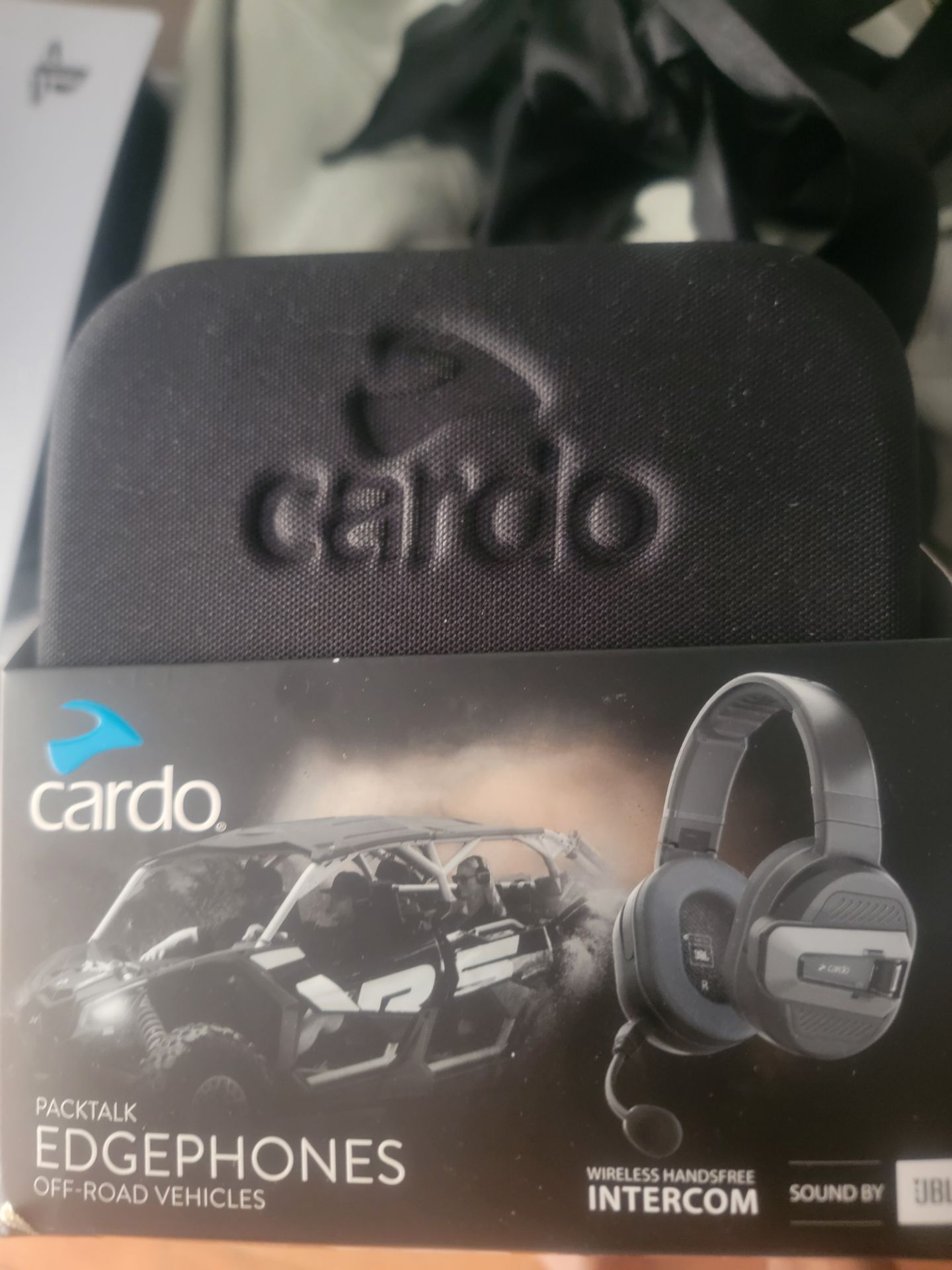 Cardo packtalk edgephones