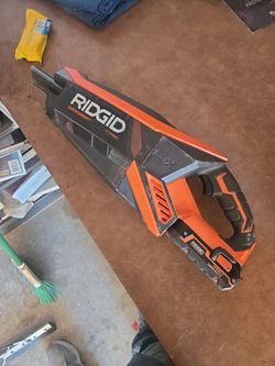 Rigid vacuum with hyper lithium battery