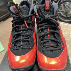 Gym Shoes 5Y (847428-1)