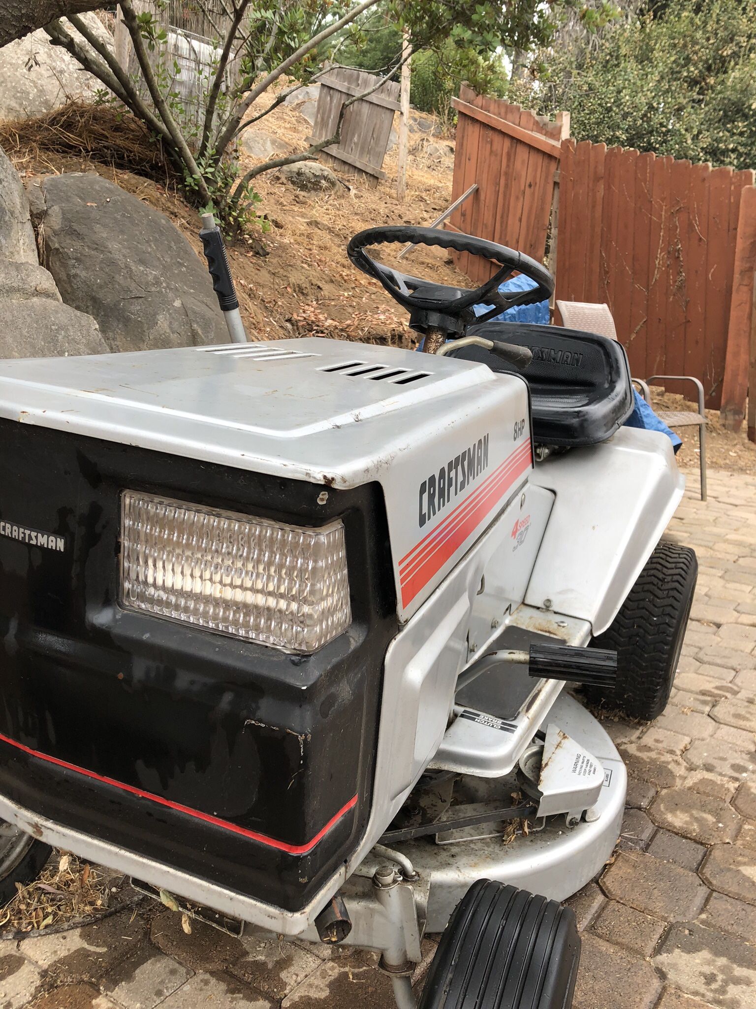 Craftsman Riding Lawn Mover