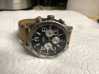 Nixon watch