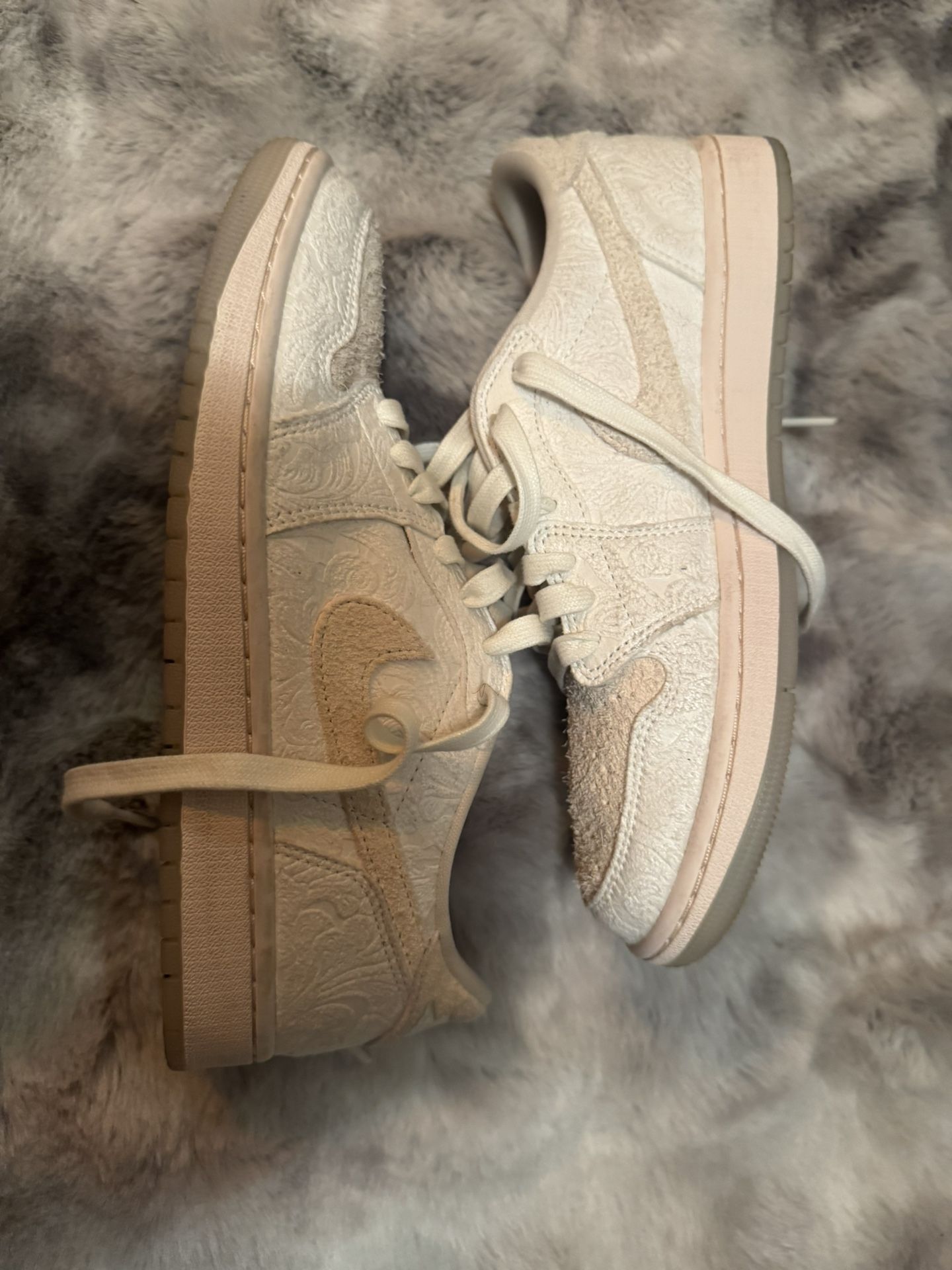 Jordan 1 Retro Low OG