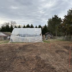 Hoop House / Greenhouse