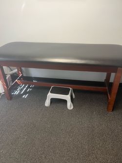Examination table