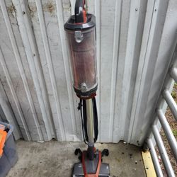 Shark
LZ602 APEX® UpLight™ Lift-Away® DuoClean® with Self-Cleaning Brushroll Vacuum