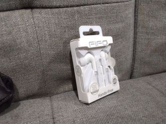 Wired ear buds type usb-C connector, type c headphones