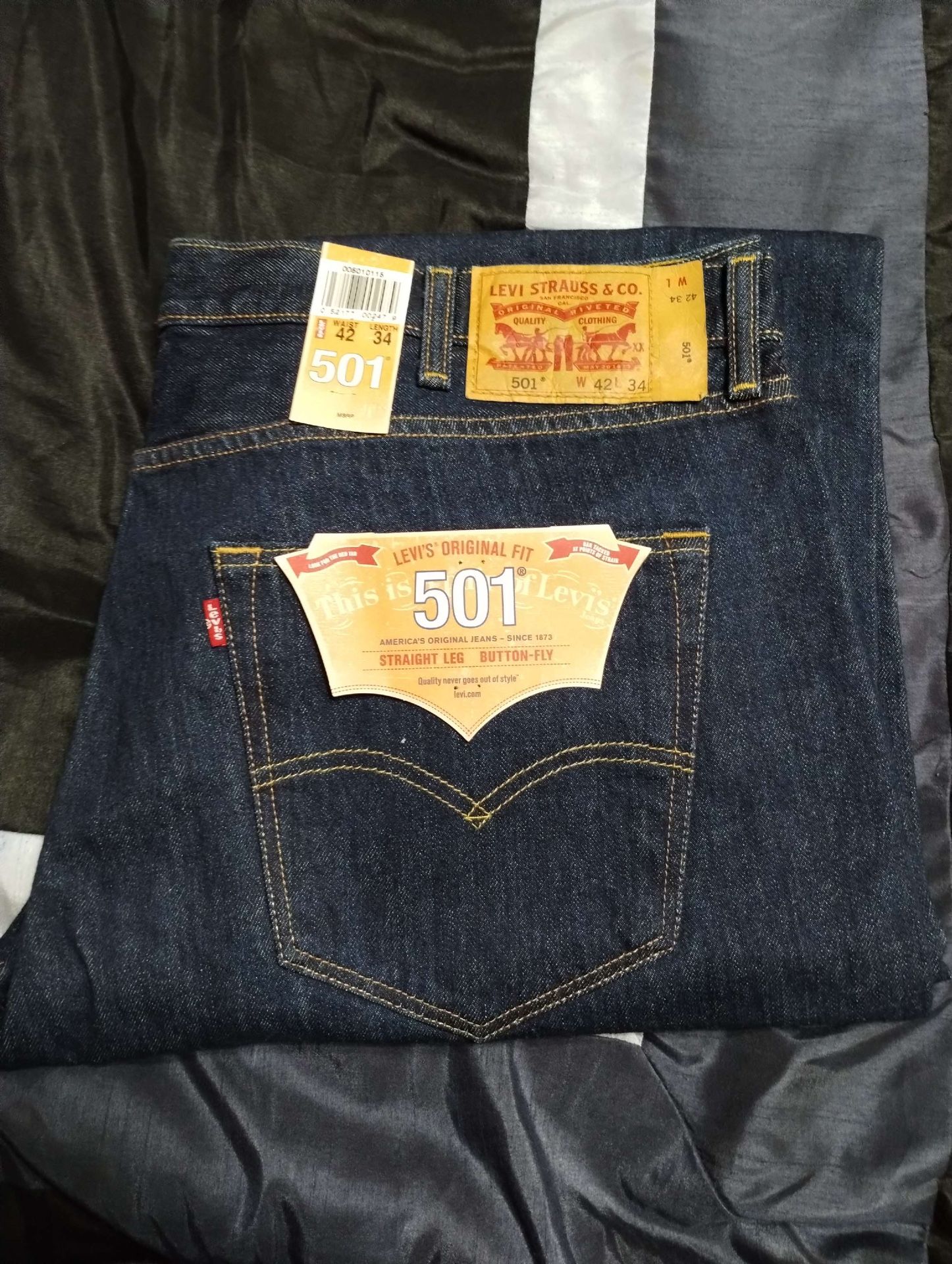 Levi's
