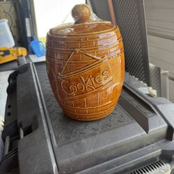 Vintage Cookie Jar 30