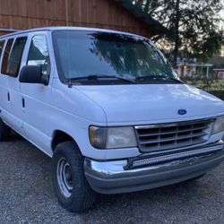 1996 Ford E-350