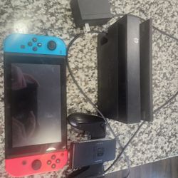 Nintendo Switch Plus Dock