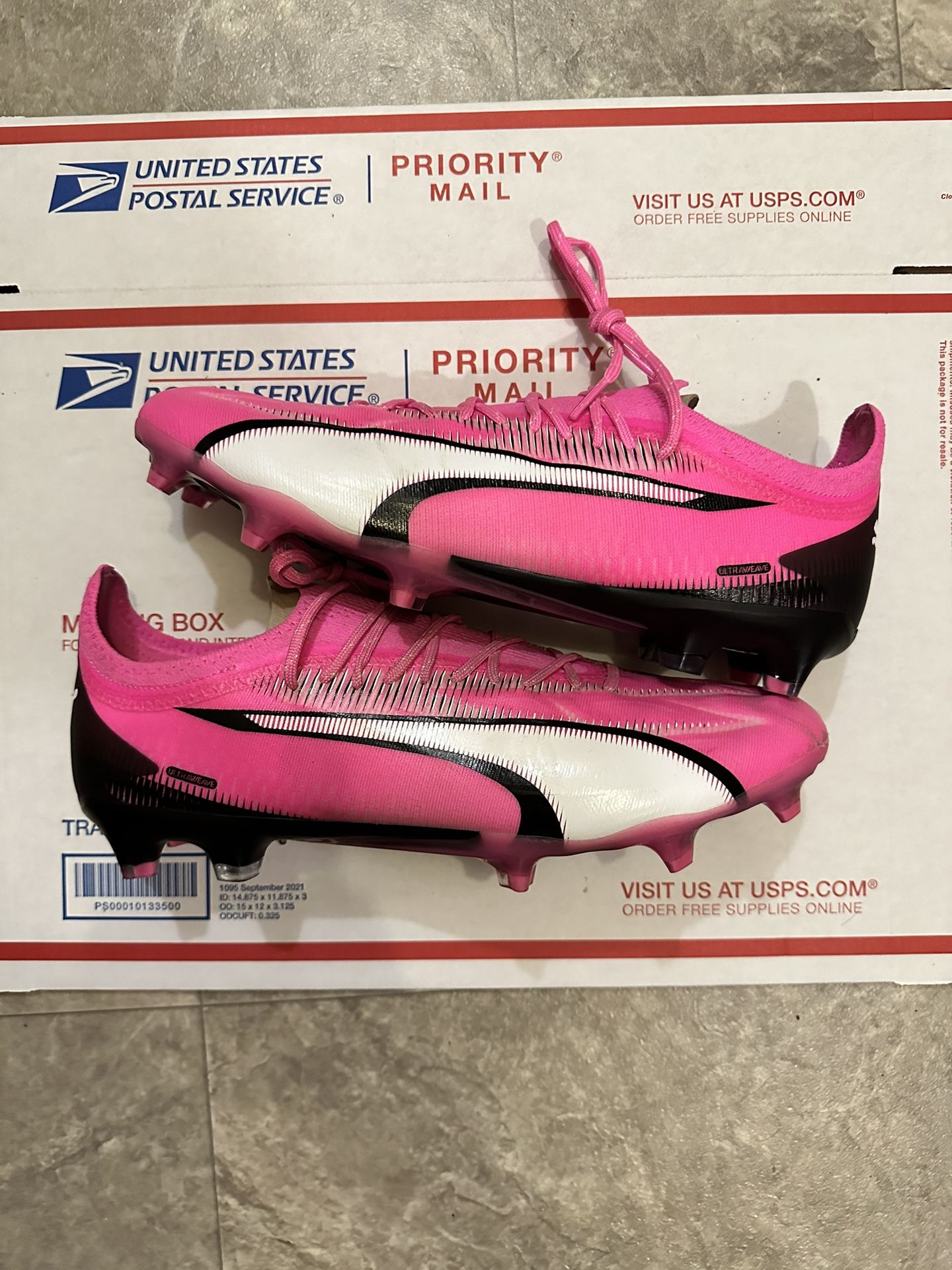 Puma Ultra Ultimate FG/AG ‘Pink/White/Black’ Soccer Cleats Size 10.5 [107744-01]