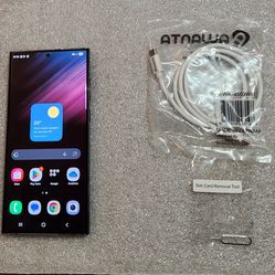 Samsung s22 ULTRA 128GB storage CARRIER UNLOCKED with charger or best offer