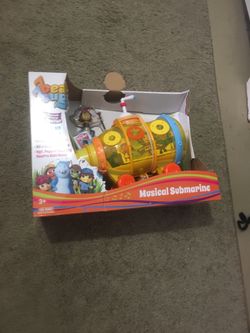 Beat bug toy