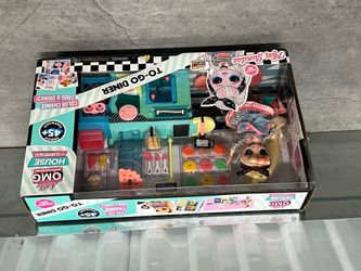 L.O.L. Surprise! O.M.G. House of Surprises To-Go Diner – NEW in Box