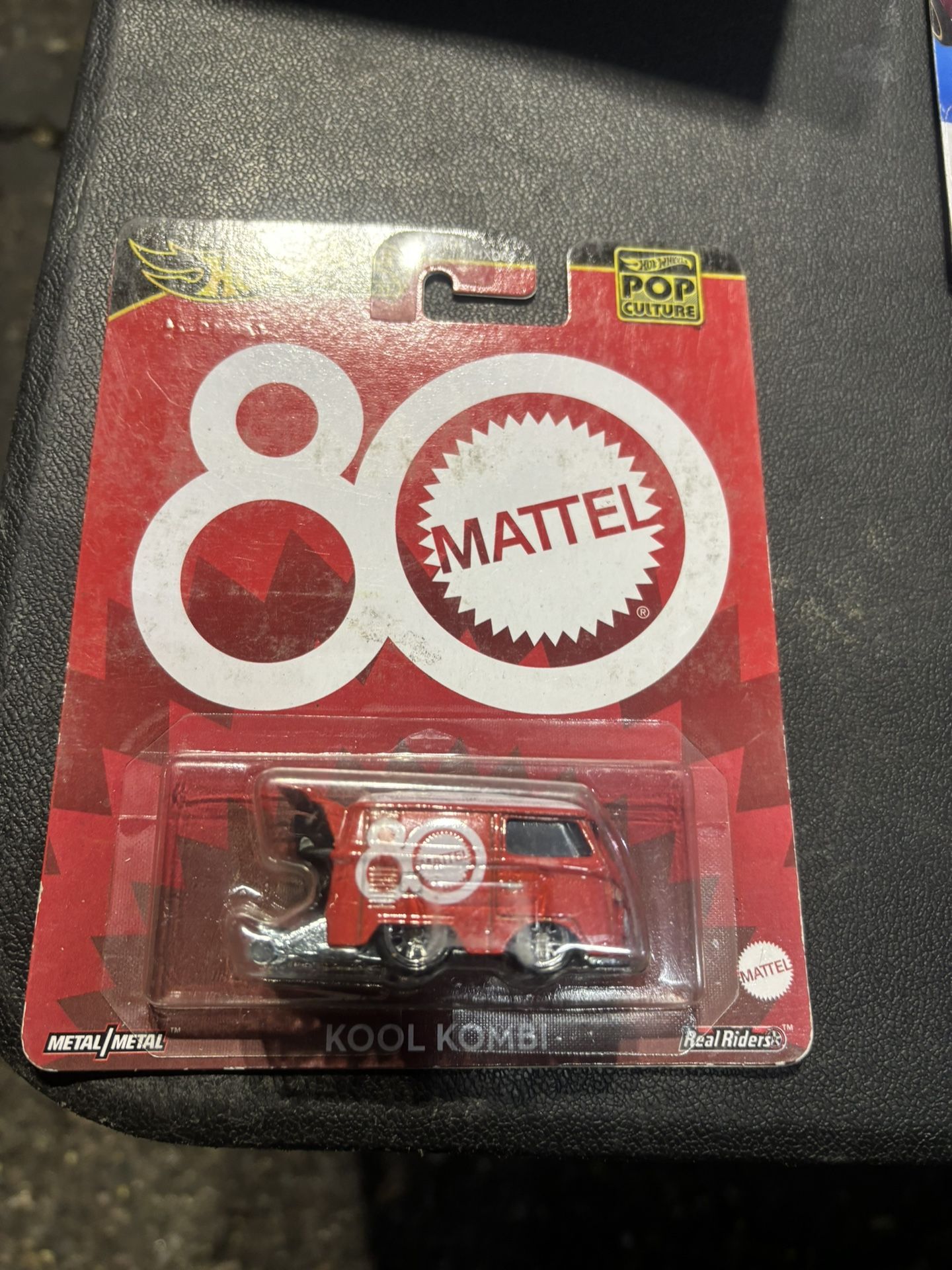 HOT WHEELS PREMIUM POP CULTURE KOOL KOMBI RED 80TH ANNIVERSARY MATTEL