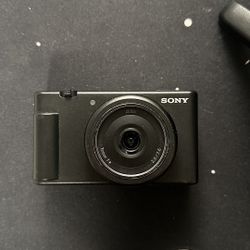 Sony ZVF1