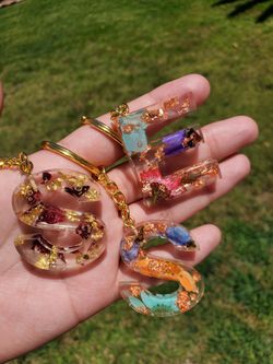 Personalized Flower Resin Keychains Custom Made