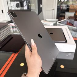 Apple iPad Pro 5th gen 128GB WiFi +Cellular! 90 day warranty! We offer financing!
