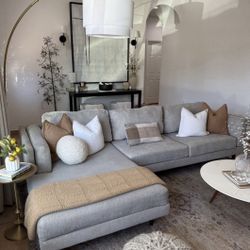 FREE DELIVERY - Living Spaces Aries II Sectional Sofa