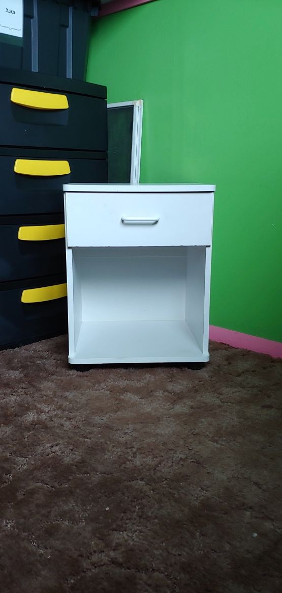 ONE DRAWER NIGHTSTAND, WHITE