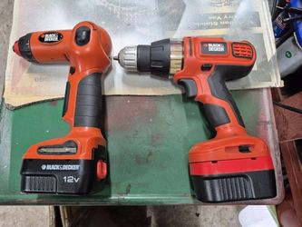 BLACK & DECKER DRILLS