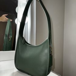 COACH Curve Zip Handbag