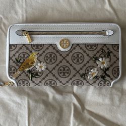 Tory Burch T Monogram Wallet!