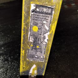 2 Werner Aluminum Stepladders (4ft & 6ft)