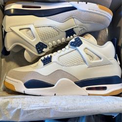 SB Jordan 4 DS Size 12