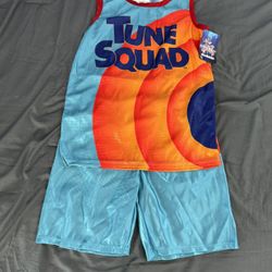 Target Space Jam Tune Squad basketball uniform costumer - new with tags - Kids Large  
