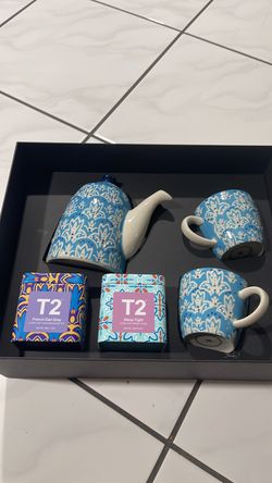 T2 Stoneware teapot set