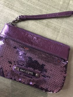 Express wristlet