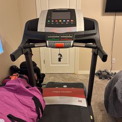 ProForm Proshox Treadmill 