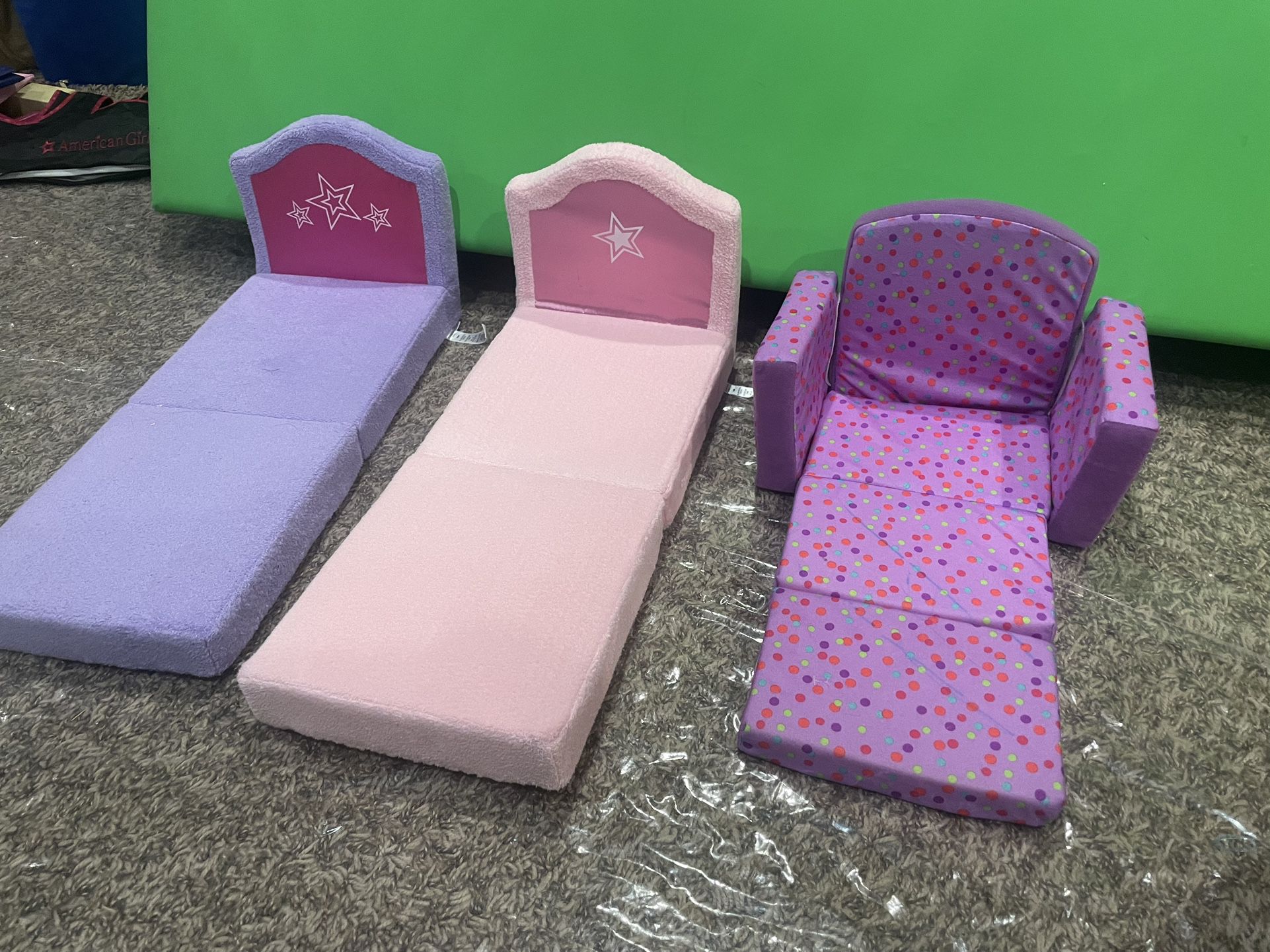3 Doll Beds