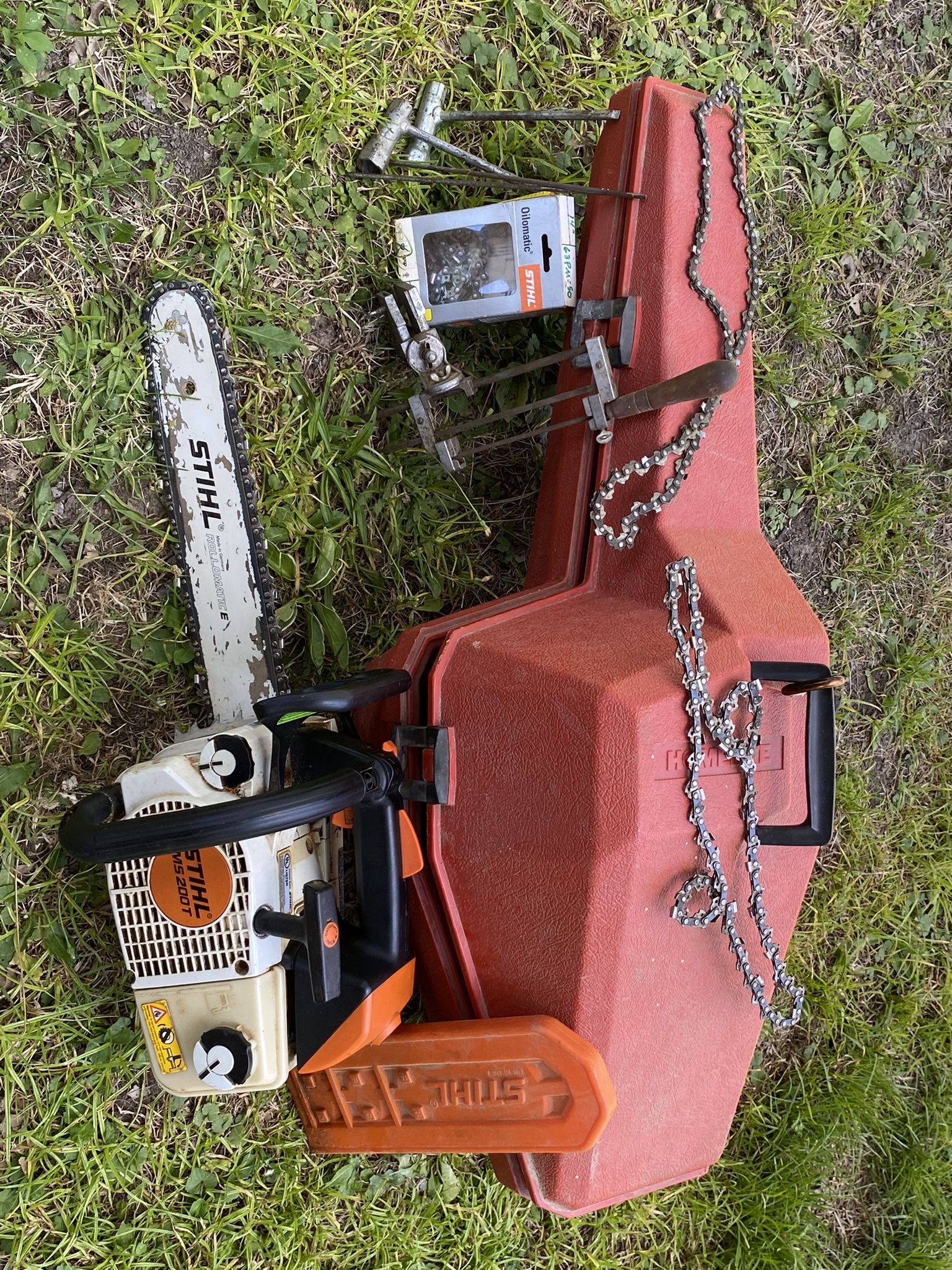 STIHL MS 200T Chainsaw