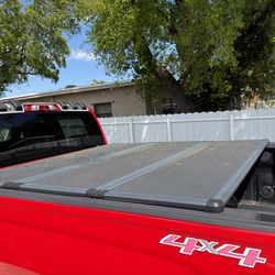 Tapa trasera Chevy silverado 2018