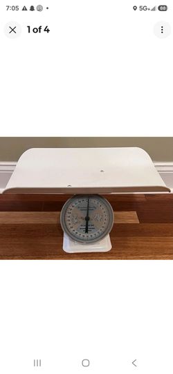Vintage American Family 30lbs Infant Baby Nursery Scale w Tray WORKS