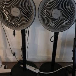 3 circulator fan. works well. $25 each