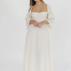 Ivory white Lace Dress Size - XL (not maternity, but room for baby bump)