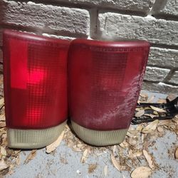 1994 To 2001 Chevy S10 Blazer Taillights 