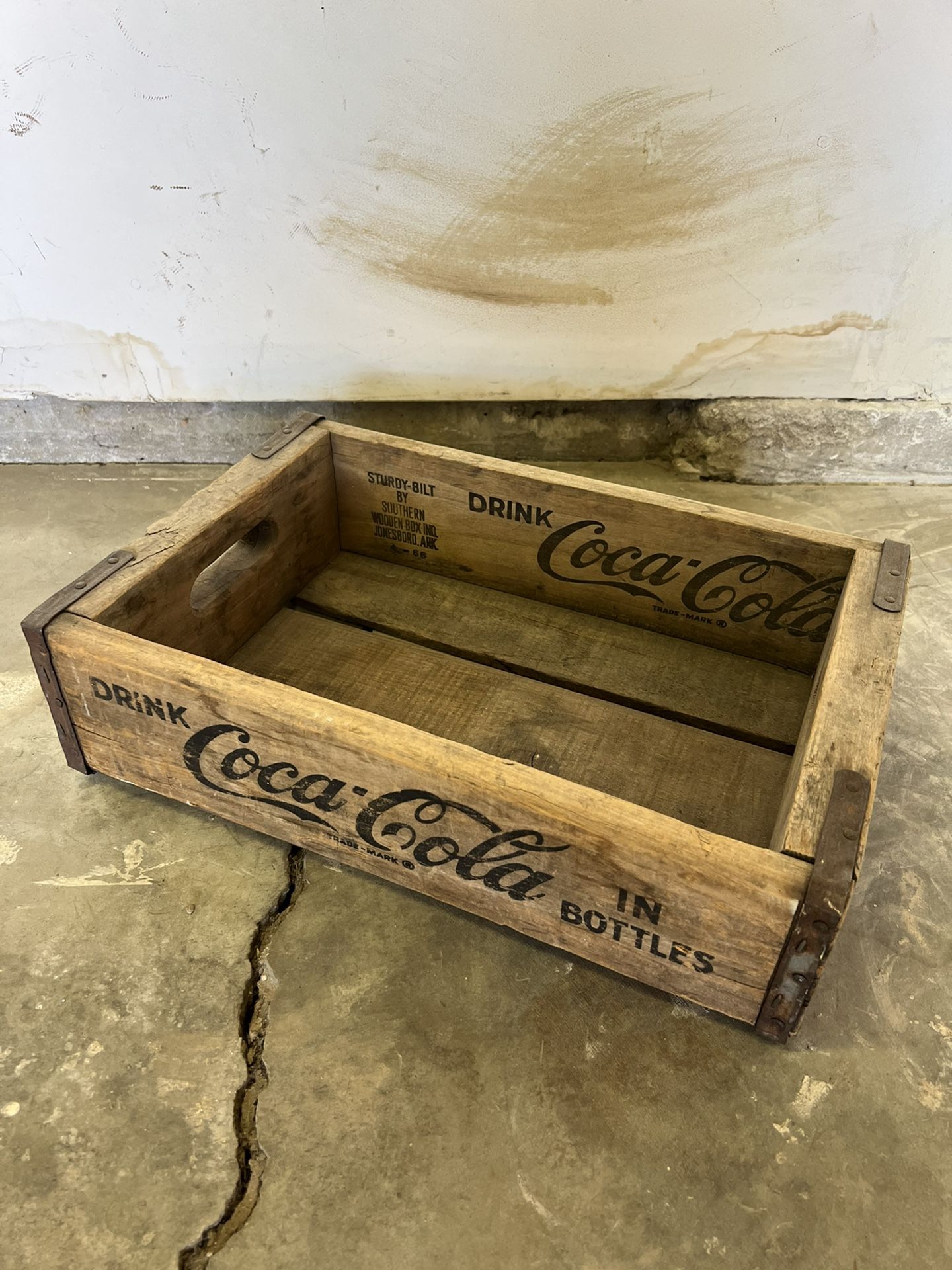 1966 Coca Cola Crate - Vintage / Antique