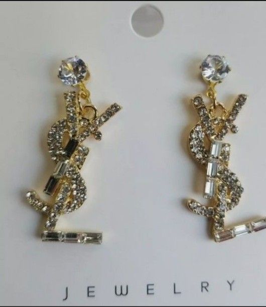 YSL YVES SAINT LAURENT LARGE GOLD TONE EARRING