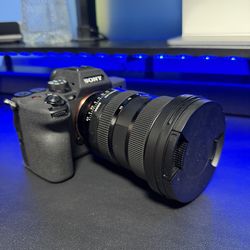 Sony A7 Iv (body only )