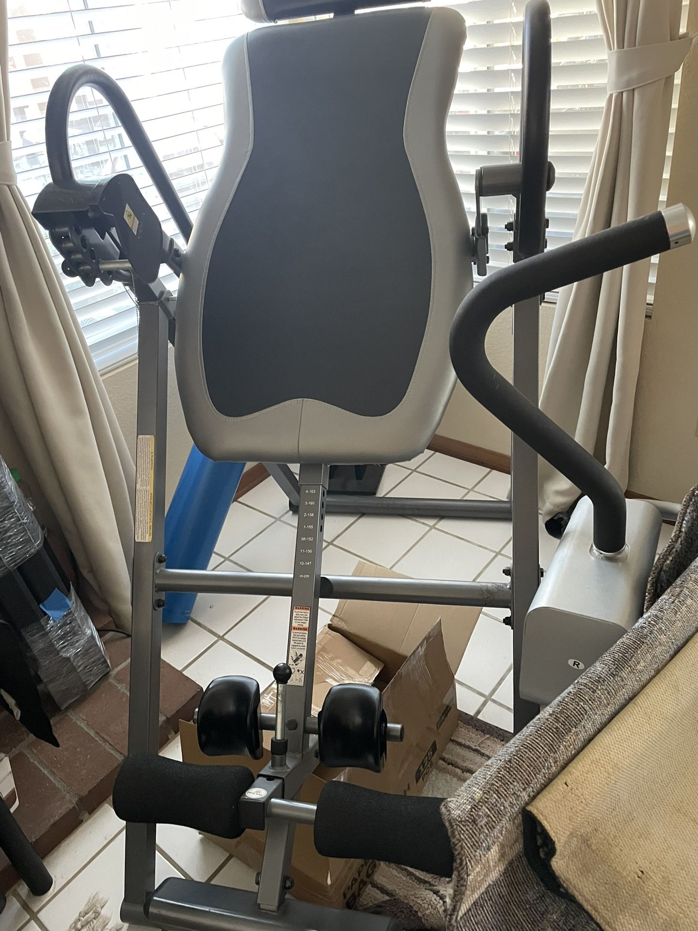 FREE INVERSION EXERCISER IN MIRA MESA