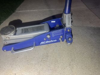 1.5 Ton Floor Jack